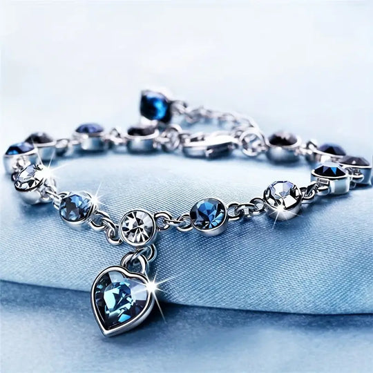 Pulsera de Cadena con Corazón de Zafiro Plateado