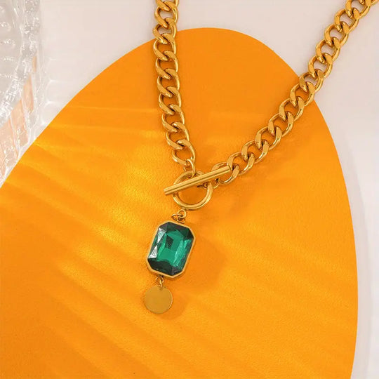 Collar de Cadena de Oro y Esmeralda