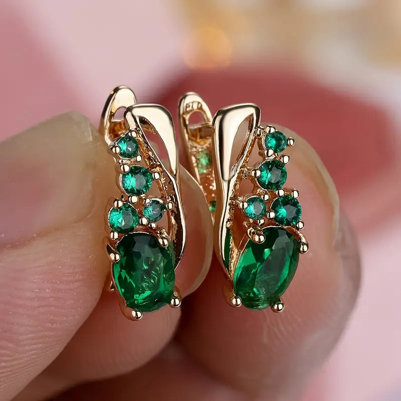 Pendientes de gota de clúster de esmeralda dorada