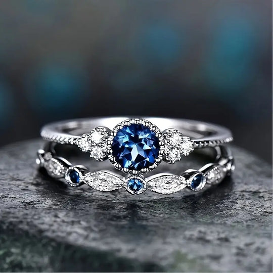 Anillo Halo de Zafiro Plateado