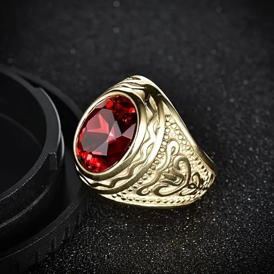 Anillo Grabado en Oro y Rubí