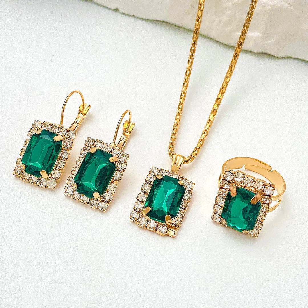 Conjunto de Joyería Rectangular de Oro y Esmeralda