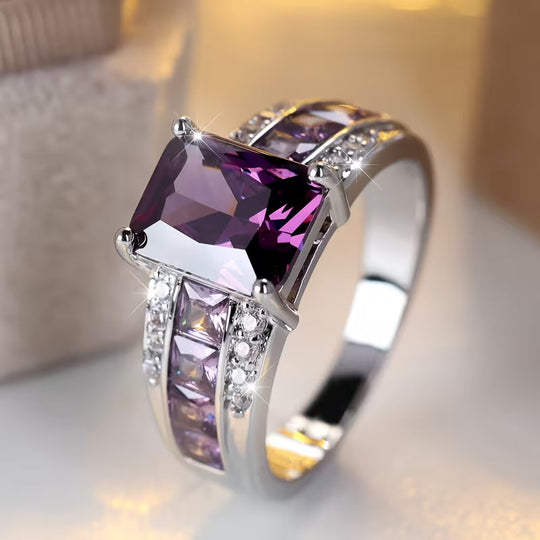 Anillo de Canal de Amatista Plateado