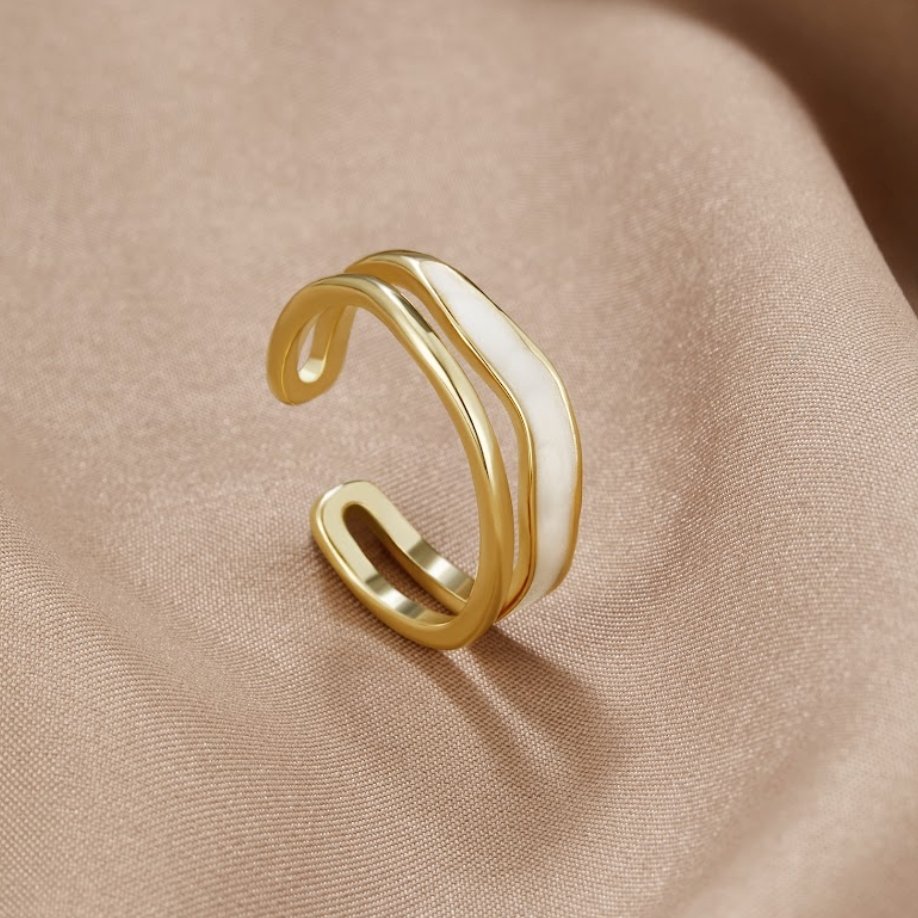 Anillo Escultural de Oro