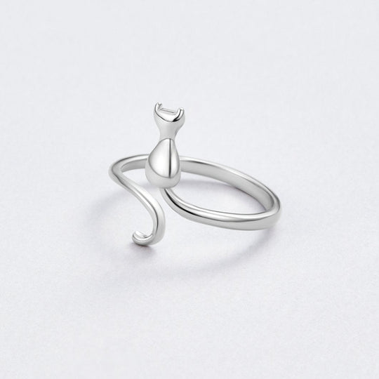 Anillo con Motivo de Gato Plateado